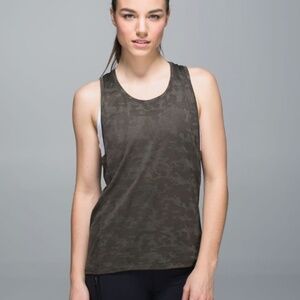 Lululemon Run For Days Tank Deep Camo (Dark Green)